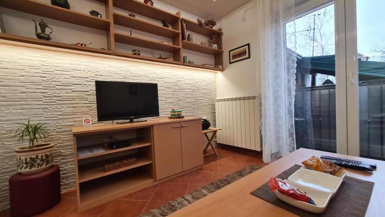 בלגרד Apartment Akacija Gardens מראה חיצוני תמונה
