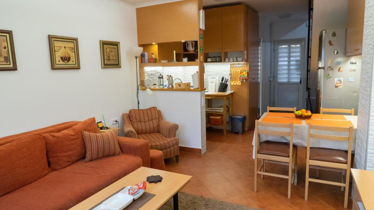 בלגרד Apartment Akacija Gardens מראה חיצוני תמונה