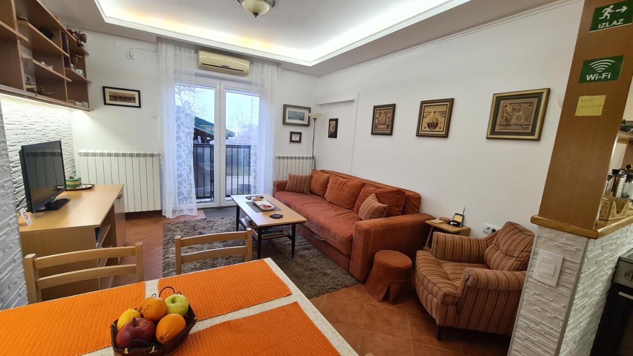 בלגרד Apartment Akacija Gardens מראה חיצוני תמונה