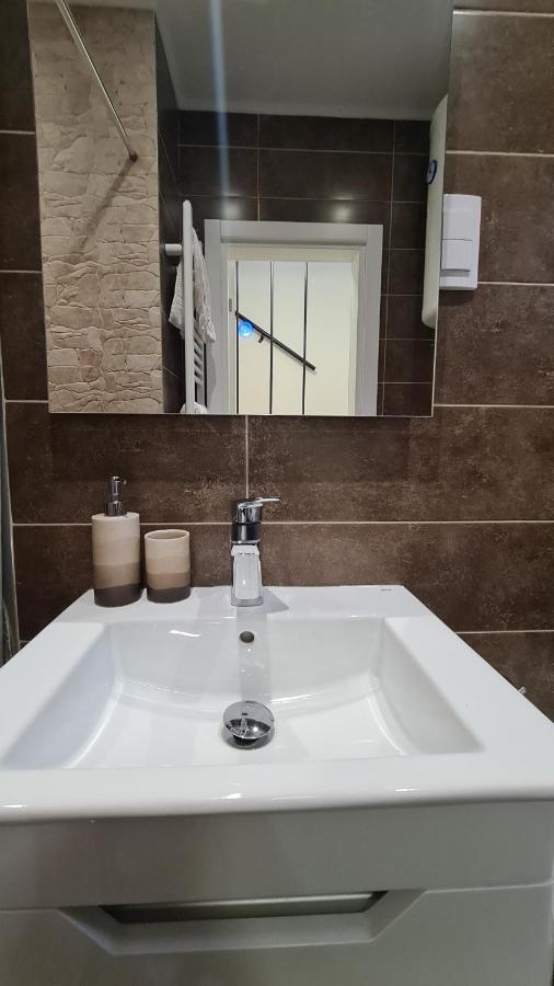 בלגרד Apartment Akacija Gardens מראה חיצוני תמונה